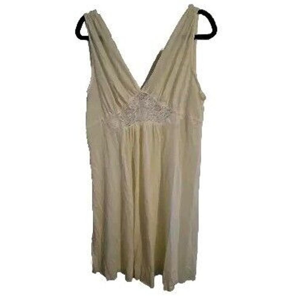 Vintage Womans Yellow V-Neck Sleeveless Lingerie Sleepwear Nightgown Size Large‎